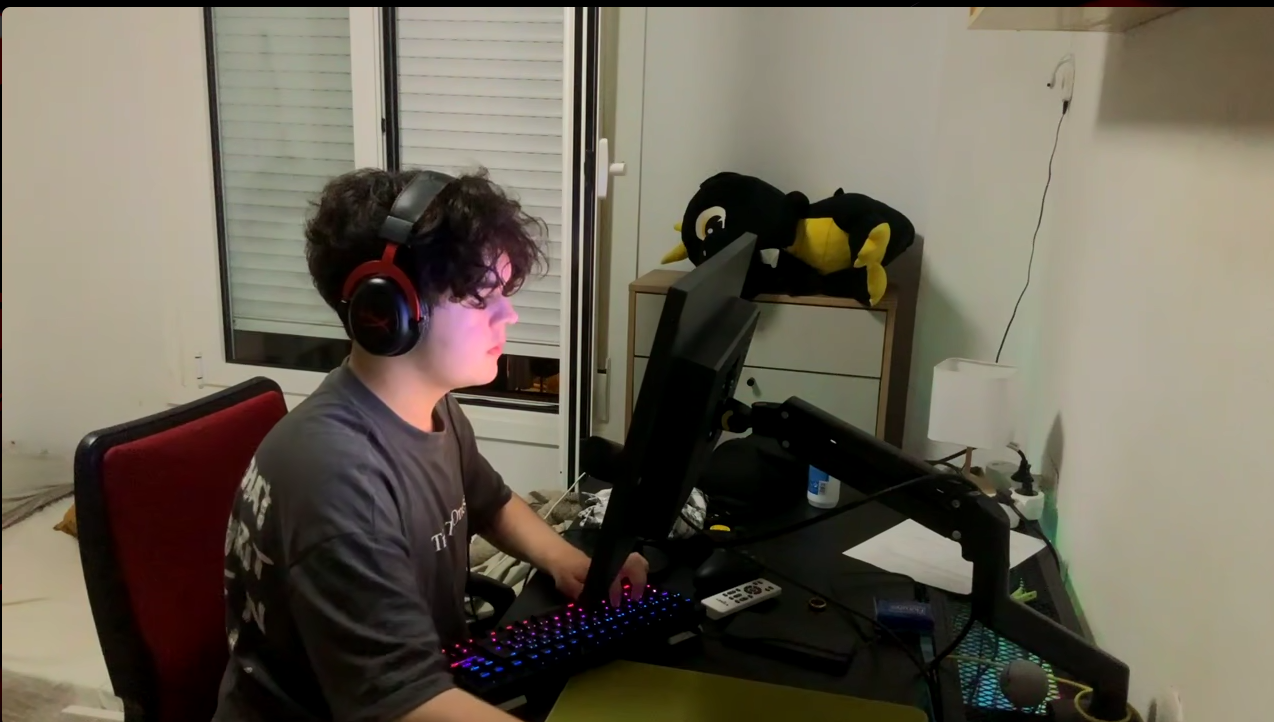 Captura de pantalla 2025-10-18 002151.png